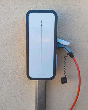 Climo Confort : installation bornes de recharge pour véhicules électriques chez les particuliers dans les Rhône(69) ou la Loire(42)