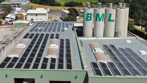 Climo confort : Installation de ferme de panneaux solaires sur toiture plate d'entreprises dans les Monts du Lyonnais (entre Lyon(69) et Saint Etienne(42)