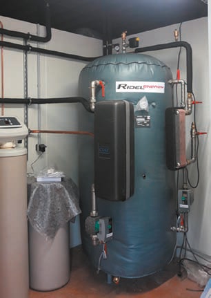 Climo Confort : installation de ballon de récupération de chaleur sur les groupes frigorifiques de chambre froide - Loire(42) / Rhône (69)